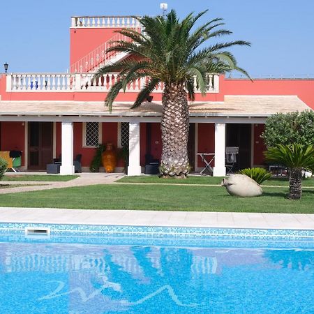Bed & Breakfast Villa Michela Алецио Екстериор снимка