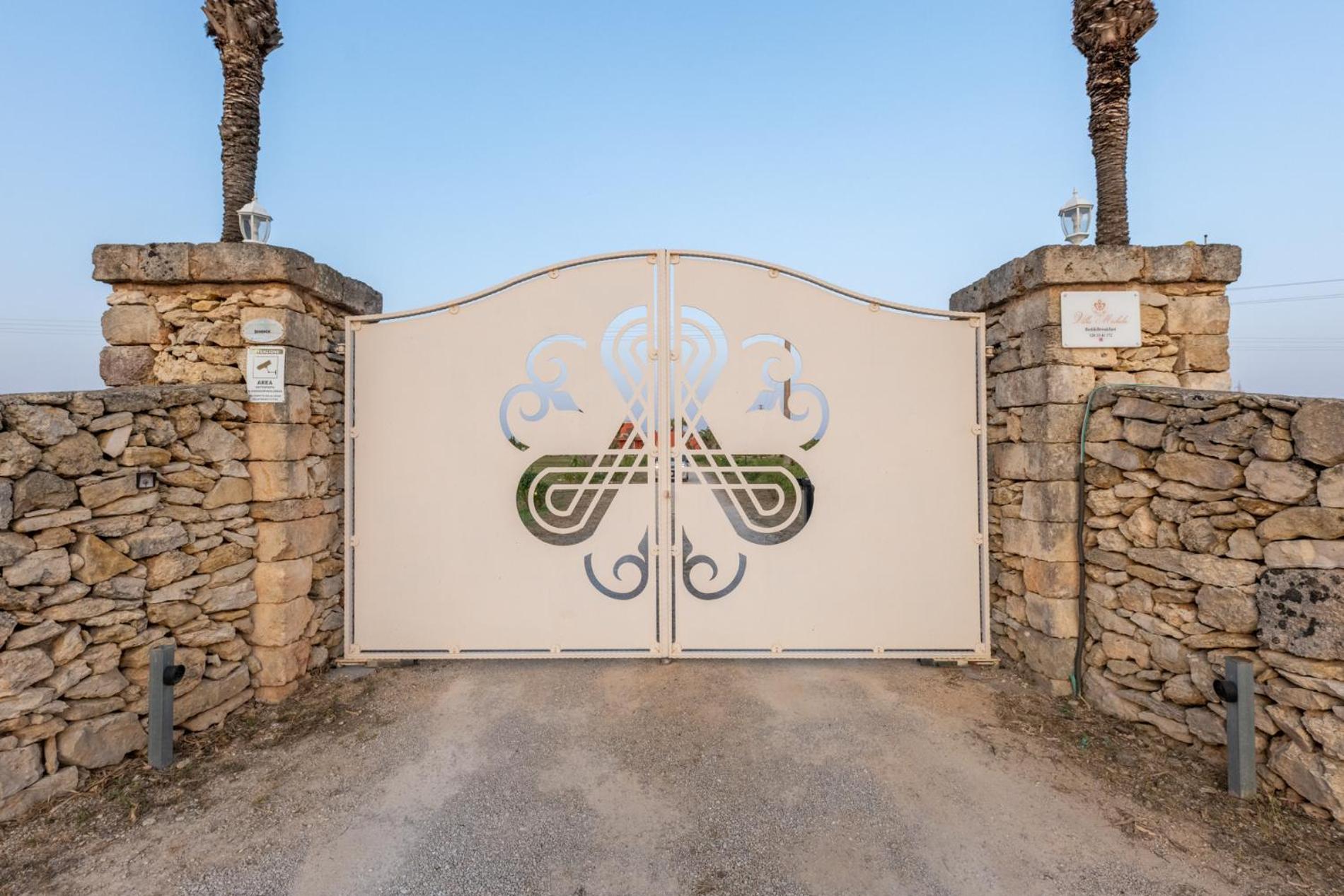 Bed & Breakfast Villa Michela Алецио Екстериор снимка