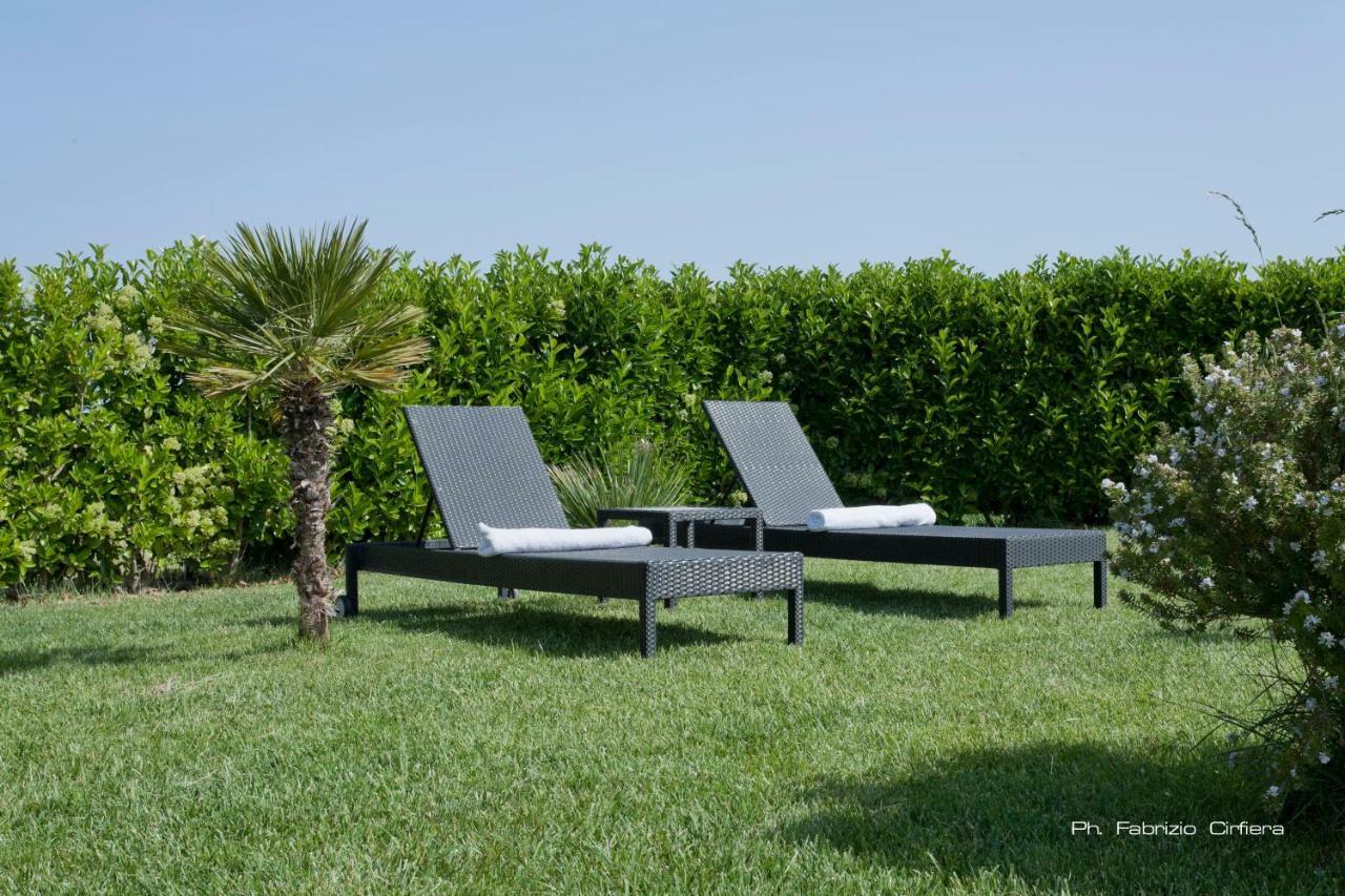 Bed & Breakfast Villa Michela Алецио Екстериор снимка